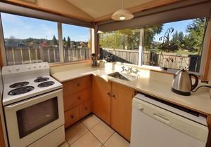 45 Conical Hill Road