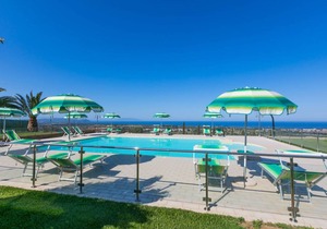 45 m² Resort ∙ 1 bedroom ∙ 4 guests
