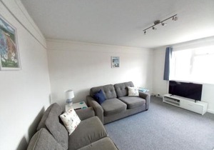 45 New Esplanade Court