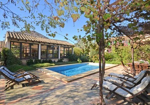 450 m² House ∙ 6 bedrooms ∙ 12 guests
