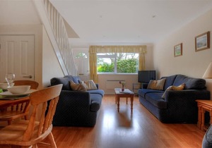 48 FERNHILL HEIGHTS, pet friendly in Charmouth