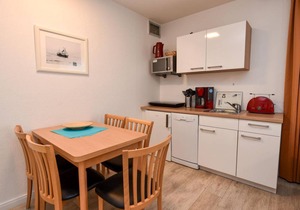 48 m² Apartment ∙ 3 bedrooms ∙ 6 guests