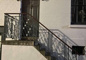 5 Bed House - Sleeps 12 - Pets - Parking