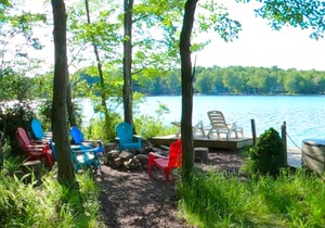 5 Bedroom 3 Bath Lakefront with Yr Round Hot tub near Camelback