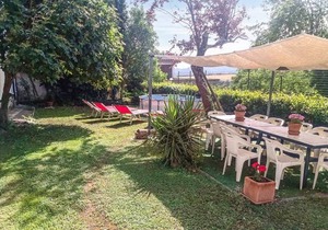 5 bedroom accommodation in Canino
