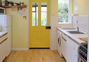 5 bedroom accommodation in Mundesley