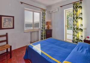 5 bedroom accommodation in Stalettì