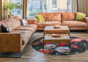 5 bedroom accommodation in Paesens