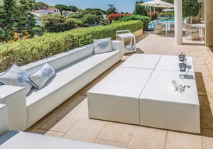 5 bedroom amazing home in Cabrils