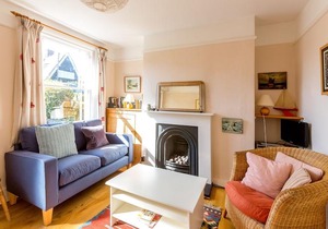 5 Coastguard Cottages