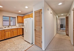 5 McCloud - Bright and Quaint Living