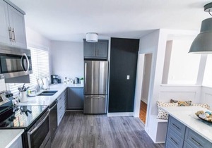 5 min from WEM. 3 Bedroom Home.
