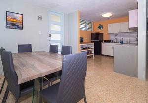5 minutes from Luquillo Beach! Fully stocked kitchen and bbq grill