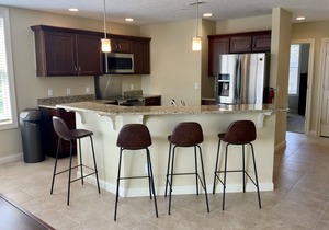 5 Minutes to Silver Beach! Condo with Marina views and rooftop deck!