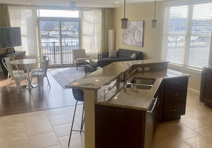 5 Minutes to Silver Beach! Condo with Marina views and rooftop deck!