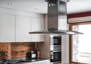 5* Modern, luxury split-level apartment
