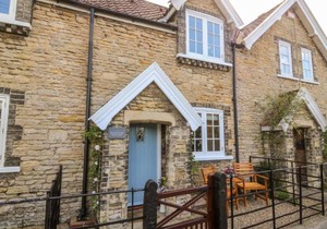 5 Pond View Cottages