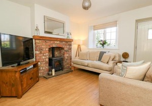 5 Pond View Cottages