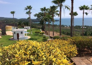 #5 Shared Pool, 3 Bedroom/3 Bathroom, Private beach ramada WIFI SKY