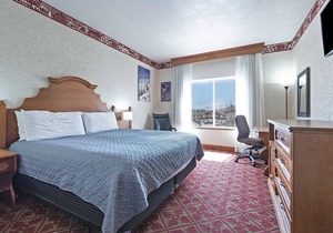 5-STAR ZERMATT RESORT KING SUITE ONLY 20 MINS FROM PARK CITY (#209)