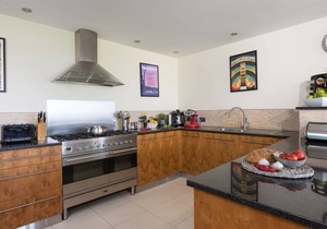 5 The Vista, Newquay - an apartment that sleeps 6 guests in 2 bedrooms