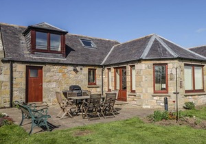 5 Williamston Steading