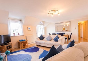 50 Moorings Reach
