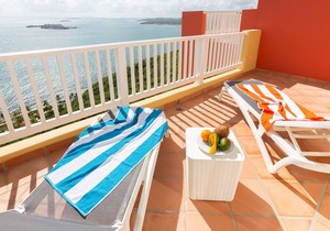 5051 3 Bedroom Ocean Front, "Las Casitas Village"