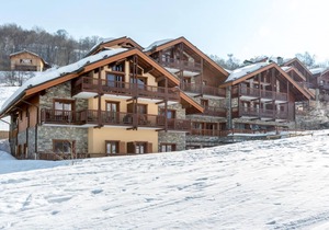 50m from ski slopes, 1st floor, view ski slopes, fitness, swimming pool, sauna, hammam, terrace, tv