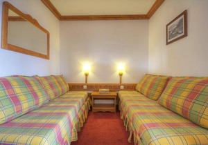 50m from ski slopes, Ground floor, balcony, fireplace or stove, tv, 26m², Les Arcs