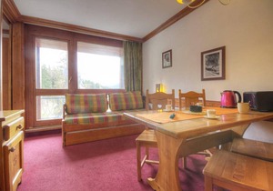 50m from ski slopes, Ground floor, balcony, fireplace or stove, tv, 26m², Les Arcs