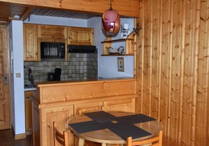 50m from ski slopes, 1st floor, balcony, tv, ski locker, 27m², Pralognan-la-Vanoise