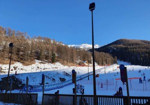 50m from ski slopes, 1st floor, view resort, fitness, swimming pool, balcony, ski locker, 38m²
