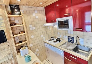 50m from ski slopes, 4th floor, view mountain, balcony, ski locker, 30m², Tignes