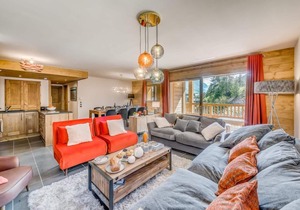 50m from ski slopes, 6th floor, fitness, swimming pool, sauna, hammam, balcony, fireplace or stove