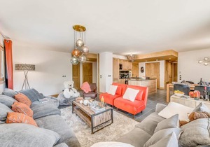 50m from ski slopes, 6th floor, fitness, swimming pool, sauna, hammam, balcony, fireplace or stove