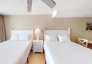 513 - Island Inn