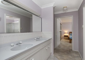 54 Maloneys Drive, Maloneys Beach
