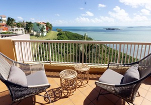 5598 3 Bedroom Ocean Front Las Casitas Village
