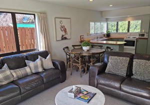 56 Conical Hill Road