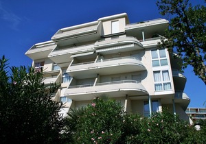 56 M², 2 CHAMBRES, QUARTIER DES PLAGES