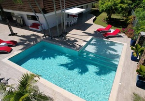 570 m² Villa ∙ 3 bedrooms ∙ 6 guests