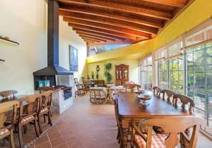 580 m² Villa ∙ 4 bedrooms ∙ 8 guests
