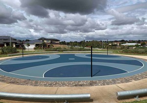 5br Luxury House 20 Min To Cbd Spacious Living