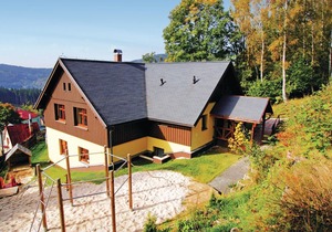 6 bedroom accommodation in Albrechtice
