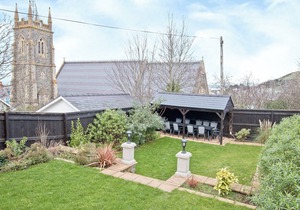 6 bedroom accommodation in Aberaeron
