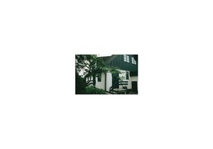 6 bedroom accommodation in Åsljunga