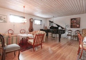 6 bedroom accommodation in Åsljunga