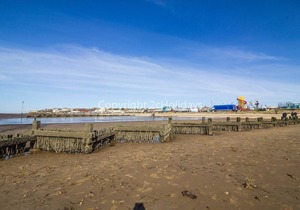 6 berth caravan for hire in Hunstanton by the beach in Norfolk ref 13002L