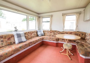 6 berth caravan for hire with free WiFi at St Osyths Holiday Park ref 28012FV